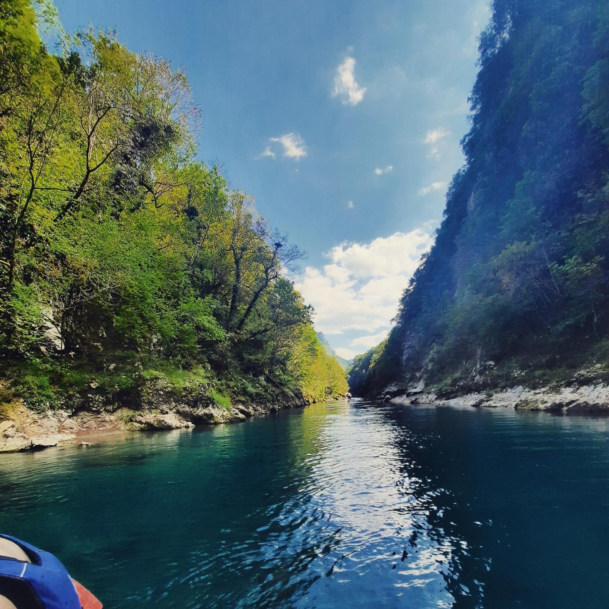 Rafting Kamp Brijeg Hotel Kruzac Buitenkant foto